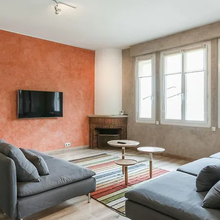 Comfortable House Near The In Holiday home
