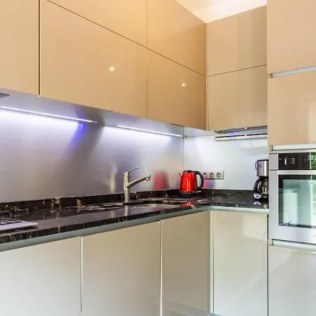 Comfortable House Near The In * Biarritz